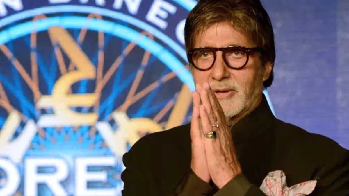 Amitabh Bachchan on set in a recent film