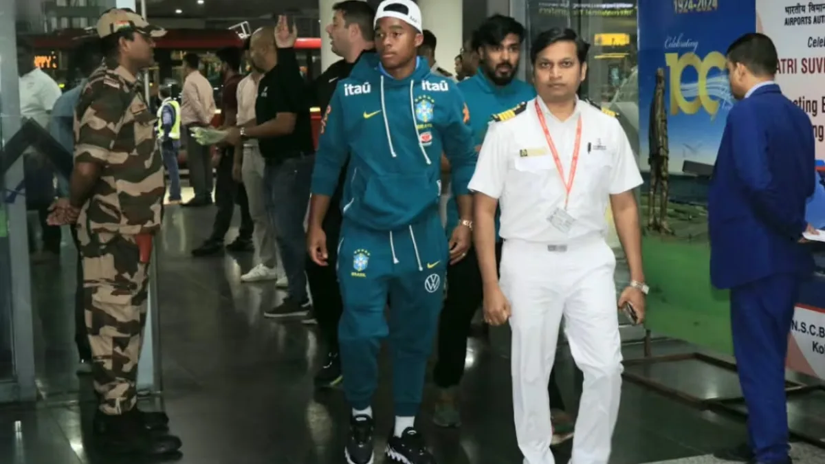 Brazilian football team arriving in Kolkata