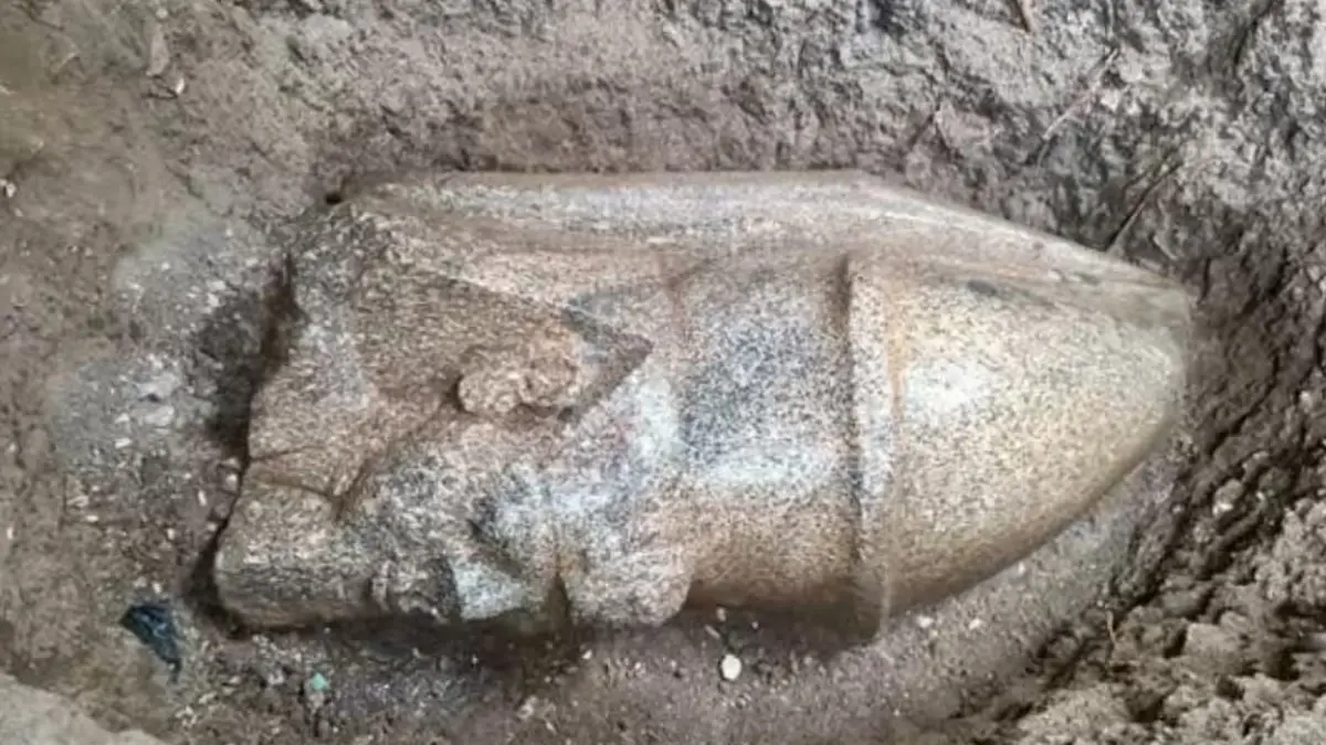 A photo of the Ramses II statue discovered in Egypt