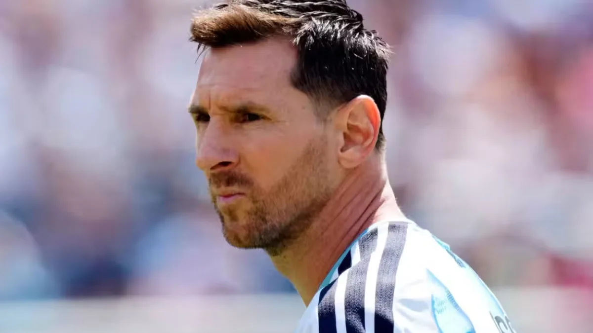 Lionel Messi in action for Argentina