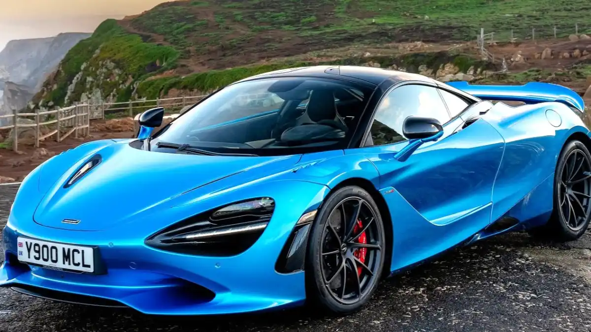 The McLaren 750S in action on a racing track