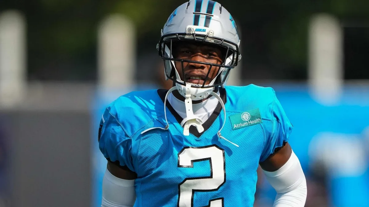 Carolina Panthers cornerback Mike Jackson in action
