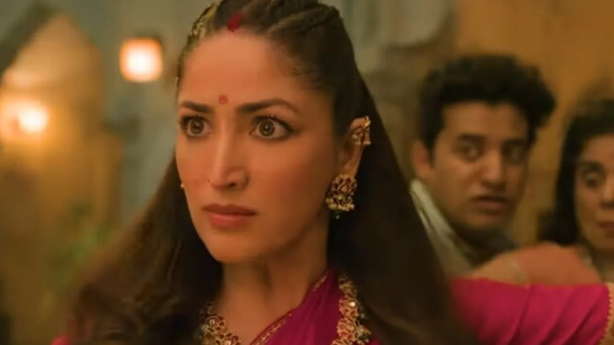 Nayyi Navelli poster featuring Yami Gautam