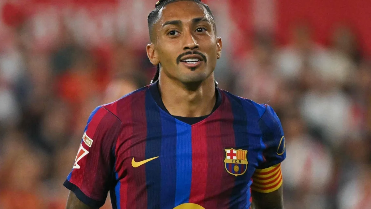 Raphinha in action for Barcelona