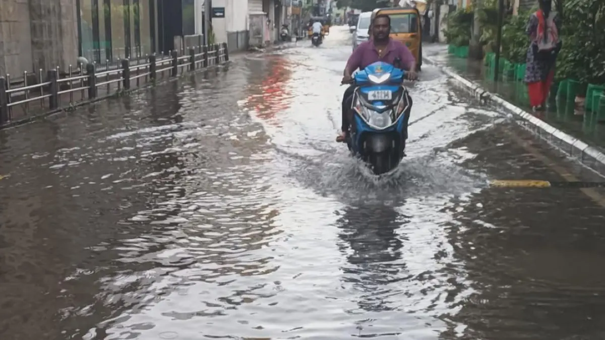 A photo of a waterlogged street in Chennai