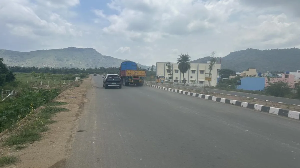 LED streetlights on the Sathuvachari-VIT High Road in Vellore