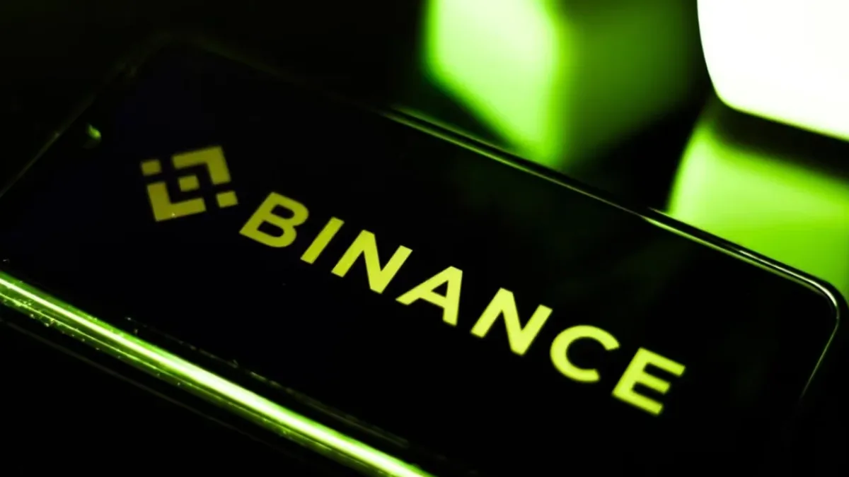 Binance logo with a graph showing the replenishment of stolen assets